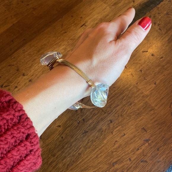 Costume bracelet with clear stone and gold wire, for small wrists - Picture 4 of 5